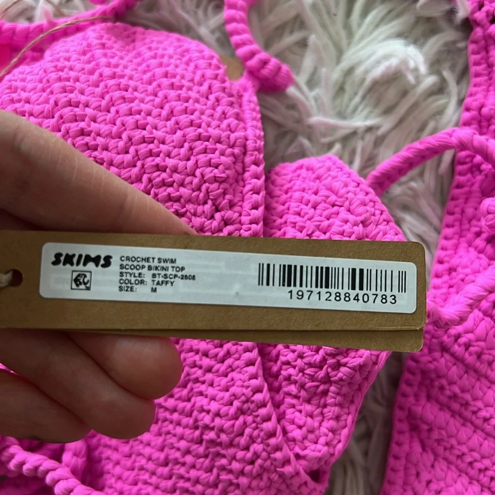 SKIMS women pink
